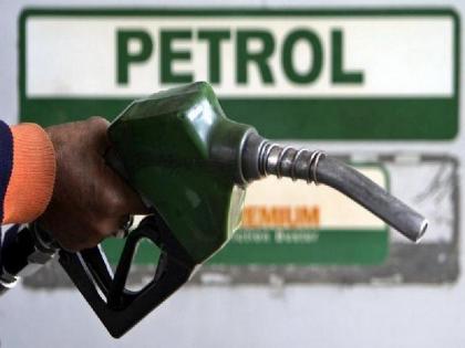 petrol diesel price hike trinmool attack on pm modi | पेट्रोल-डीजल की बढ़ती कीमतों पर बयानबाजी तेज, तृणमूल ने कहा-जब कीमतें आसमान छू रही, कहां छुपे हैं पीएम, भाजपा का पलटवार petrol diesel price hike trinmool attack on pm modi | पेट्रोल-डीजल की बढ़ती कीमतों पर बयानबाजी तेज, तृणमूल ने कहा-जब कीमतें आसमान छू रही, कहां छुपे हैं पीएम, भाजपा का पलटवार