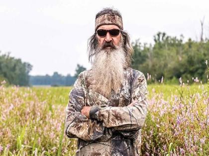 Phil Robertson, Duck Dynasty star, passes away at 79; here's how he died | Phil Robertson passes away: डक डायनेस्टी स्टार फिल रॉबर्टसन का 79 साल की उम्र में निधन; जानिए कैसे हुई उनकी मौत
