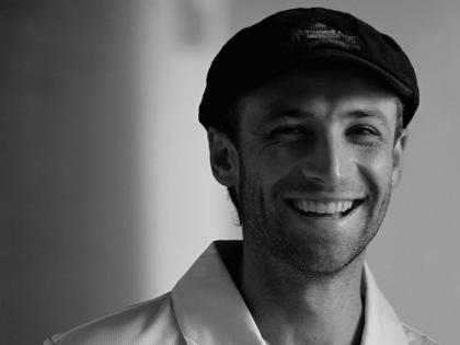Remembering Phil Hughes More to life than just sport 10 years Tragic death hit neck ball remembered lot Sean Abbott cried!, watch video | Remembering Phil Hughes: गर्दन पर गेंद लगने से दुखद मौत?, 10वीं बरसी पर बहुत याद आए फिलिप ह्यूज, रो दिए सीन एबॉट!, देखें वीडियो