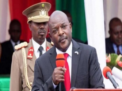 Burundi President Pierre Nkurunziza dies of cardiac arrest at 55, people suspect its coronavirus | कोरोना संकट के बीच इस देश के राष्ट्रपति का हुआ निधन, लोगों को आशंका कोविड-19 ने ली जान, पत्नी हुई थीं संक्रमित