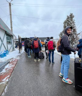 Operation Ganga Russia-Ukraine War 298 Indian citizens have been evacuated Pisochyn Mission continue remain touch journey | Operation Ganga: पिसोचिन से निकाले गए 298 भारतीय छात्र, दूतावास ने बस की व्यवस्था की, तस्वीरें वायरल Operation Ganga Russia-Ukraine War 298 Indian citizens have been evacuated Pisochyn Mission continue remain touch journey | Operation Ganga: पिसोचिन से निकाले गए 298 भारतीय छात्र, दूतावास ने बस की व्यवस्था की, तस्वीरें वायरल