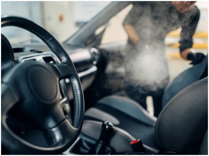 Disinfecting Your Vehicle Interior to Prevent the Spread of COVID-19 tips on how to disinfect your car | कोरोना से करना है बचाव तो जान लें कार को सैनेटाइज और डिसइन्फेक्ट करने का अंतर और तरीका, परिवार रहेगा सुरक्षित