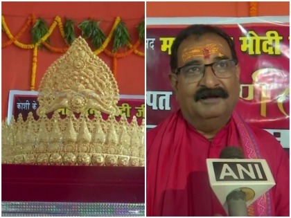 Varanasi PM Modi fan offered a gold crown to Lord Hanuman at Sankat Mochan Temple ahead of PM's birthday | पीएम मोदी के जन्मदिन पर एक प्रशंसक ने संकट मोचन मंदिर में हनुमान जी की मूर्ति पर चढ़ाया 1.25 किलो का मुकुट