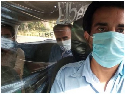 Uber India to install safety screens in 20,000 cabs to prevent Coronavirus transmission | यात्रियों और ड्राइवरों को कोरोना से बचाने के लिए उबर ने 20,000 कारों में लगाया सेफ्टी स्क्रीन, जानें कैसे करता है बचाव
