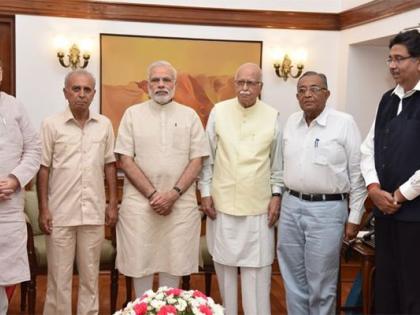 Somnath Temple Trust Former Gujarat Chief Minister Keshubhai Patel appointed chairman PM Modi, Shah and LK Advani included meeting | सोमनाथ मंदिर न्यासः गुजरात के पूर्व मुख्यमंत्री केशुभाई पटेल अध्यक्ष नियुक्त, बैठक में पीएम मोदी, शाह और लालकृष्ण आडवाणी शामिल