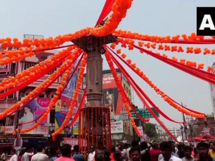 PM narendra Modi in Varanasi banaras chunav road show bjp 1000-drone show Dashaswamedh Ghat Six km long road show night rest will enroll tomorrow know schedule | PM Modi in Varanasi: दशाश्वमेध घाट पर 1000 ड्रोन का शो, छह किमी लंबा रोड शो, बनारस में रात्रि विश्राम कर कल करेंगे नामांकन, जानें शेयडूल