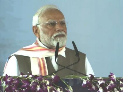 PM narendra Modi said in Karakat terror rises again India crush pulling out hole India's fight against terrorism has never stopped, watch video | आतंक का फन फिर उठेगा, तो भारत बिल से खींचकर कुचलने का काम करेगा?, काराकाट में पीएम मोदी बोले-आतंकवाद के खिलाफ भारत की लड़ाई न रुकी ही, न थमी, देखें वीडियो