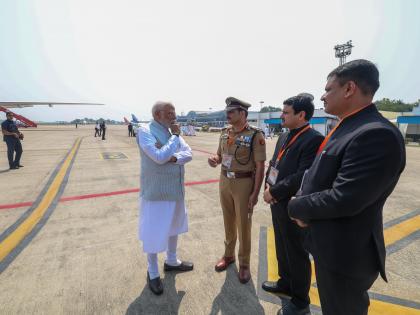 PM Modi to visit Varanasi 19 year old girl gang raped 23 people in 6 days PM Modi arrived in Varanasi inquired and asked strict punishment | PM Modi to visit Varanasi: 19 वर्षीय लड़की से 6 दिनों में 23 ने किया सामूहिक रेप?, एक दिवसीय दौरे पर वाराणसी पहुंचे पीएम मोदी ने ली जानकारी, सख्त सजा देने को कहा