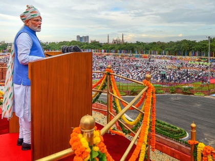 PM Modi Independence Day Red Fort Adorned In Tricolour As PM narendra Modi Leads I-Day Celebrations In Rajasthani Bandhej Safa 77th Independence Day | PM Modi Independence Day: सफेद कुर्ता और चूड़ीदार के साथ बहुरंगी राजस्थानी बांधनी प्रिंट का साफा पहने नजर आए पीएम मोदी, 2014 से लेकर 2023 तक