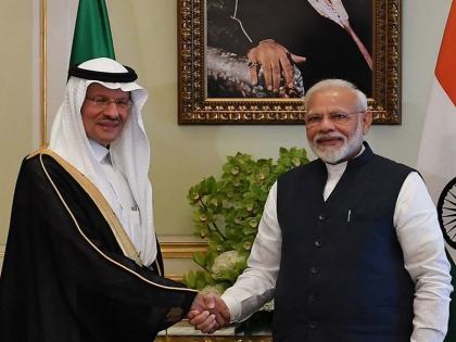 Saudi Shah and PM Modi condemn terrorism, agree to increase bilateral security cooperation | आतंकवाद के खिलाफ लड़ाई में पीएम मोदी के साथ सऊदी अरब के शाह, द्विपक्षीय सुरक्षा सहयोग बढ़ाने पर सहमति
