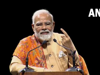 PM narendra Modi political will New India I send Re 1 from Delhi but only 15 paise reaches people Berlin Germany see video | भारतीय मतदाताओं ने एक बटन दबाकर राजनीतिक अस्थिरता खत्म कर दी, पीएम मोदी बोले-मैं दिल्ली से 1 रुपये भेजता हूं... PM narendra Modi political will New India I send Re 1 from Delhi but only 15 paise reaches people Berlin Germany see video | भारतीय मतदाताओं ने एक बटन दबाकर राजनीतिक अस्थिरता खत्म कर दी, पीएम मोदी बोले-मैं दिल्ली से 1 रुपये भेजता हूं...