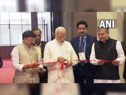 PM Narendra Modi launches 5G services inaugurates the 6th India Mobile Congress | 5G Launch: पीएम मोदी ने लॉन्च की 5जी सर्विस, इंडिया मोबाइल कांग्रेस 2022 का किया उद्घाटन