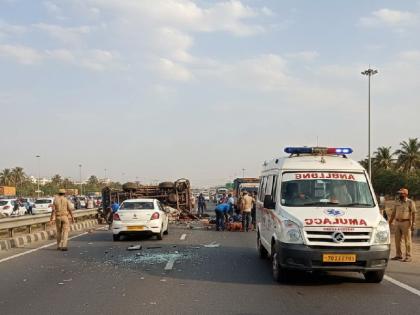 PM RAHAT Scheme Government will help road accident victims know how to avail benefit | PM RAHAT Scheme: सड़क हादसे पीड़ितों की मदद करेगी सरकार, पीएम राहत स्कीम से होगा इलाज; जानें कैसे मिलेगा फायदा PM RAHAT Scheme Government will help road accident victims know how to avail benefit | PM RAHAT Scheme: सड़क हादसे पीड़ितों की मदद करेगी सरकार, पीएम राहत स्कीम से होगा इलाज; जानें कैसे मिलेगा फायदा