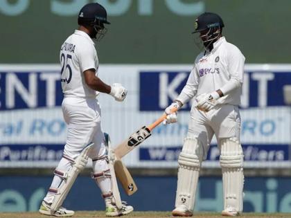 IND vs ENG Rishabh Pant Cheteshwar Pujara Hit Half-Centuries As India Fight Back | IND vs ENG: ऋषभ पंत ने टेस्ट मैच को बनाया टी-20, चौके-छक्कों की लगाई झड़ी, महज 44 गेंदों में जड़ दिए इतने रन