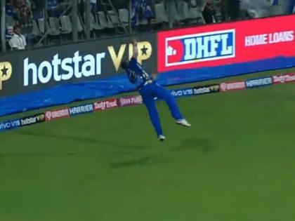 IPL 2019: Kieron Pollard takes a stunning catch of Suresh Raina during Mumbai vs Chennai match, watch Video | IPL 2019: पोलार्ड ने बाउंड्री पर पकड़ा रैना का लाजवाब कैच, वानखेड़े के दर्शक भी रह गए हैरान!