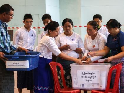 Myanmar General Elections Total 664 seats 1-1 crore voters more than 60 lakh people voted military-backed party USDP leading 126 seats so far counting continues | म्यामां आम चुनाव: कुल 664 सीट, 1.1 करोड़ वोटर और 60 लाख से अधिक लोगों ने वोट डाला, सैन्य समर्थित पार्टी यूएसडीपी को अभी तक 126 सीट पर बढ़त, मतगणना जारी Myanmar General Elections Total 664 seats 1-1 crore voters more than 60 lakh people voted military-backed party USDP leading 126 seats so far counting continues | म्यामां आम चुनाव: कुल 664 सीट, 1.1 करोड़ वोटर और 60 लाख से अधिक लोगों ने वोट डाला, सैन्य समर्थित पार्टी यूएसडीपी को अभी तक 126 सीट पर बढ़त, मतगणना जारी