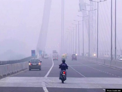 Delhi Pollution several parts of delhi air recorded severe category | Delhi Air Quality: 400 के पार AQI, अभी जहरीली हवा से राहत नहीं