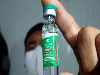 kolkata hospital give their doctors third dose of covishield vaccine without govt approval to boost immunity | कोलकाता में डॉक्टर ने लिया Covishield का तीसरा टीका, कहा प्रतिरोधक क्षमता में हो रही गिरावट kolkata hospital give their doctors third dose of covishield vaccine without govt approval to boost immunity | कोलकाता में डॉक्टर ने लिया Covishield का तीसरा टीका, कहा प्रतिरोधक क्षमता में हो रही गिरावट