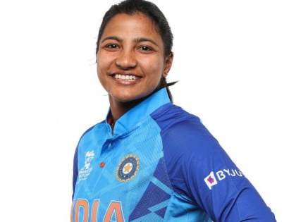 Pooja Vastrakar ruled out of Women's T20 World Cup semi-final | Women's T20 World Cup: ऑस्ट्रेलिया के खिलाफ होने वाले सेमीफाइनल से पूजा वस्त्राकर बाहर, हरमनप्रीत का खेलना संदिग्ध
