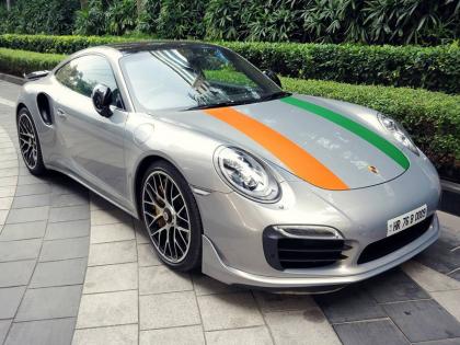 Cricketer Dinesh Karthik Gets Himself A Porsche 911 Turbo S | इंडियन क्रिकेटर ने खरीदी 3 करोड़ रुपये की कार, 3 सेकेंड में पकड़ लेती है 100 की स्पीड