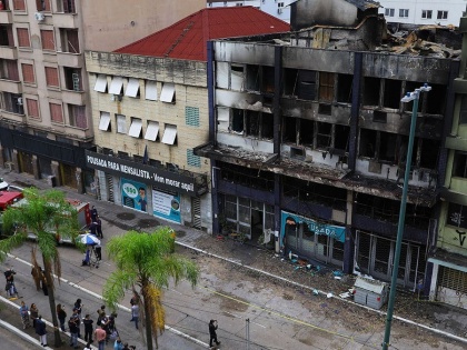 Porto Alegre Fire hotel 10 dead and 11 injured three-storey building of 'Garoa Floresta' hotel in southern Brazil  | Porto Alegre Fire: 10 लोगों की मौत और 11 घायल, ‘गारोआ फ्लोरेस्टा’ होटल की तीन मंजिला इमारत में आग