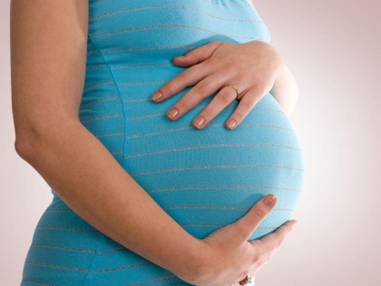 First week of pregnancy symptoms and signs in hindi | प्रेगनेंसी के पहले हफ्ते में महिलाओं के शरीर में आते हैं ऐसे बदलाव