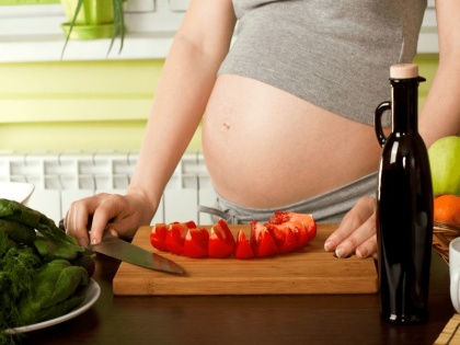 pregnancytips Pregnancy Diet Tips, pregnancy tips for normal delivery, pregnancy diet menu, diet chart for pregnant lady | Pregnancy Diet Tips: जल्दी प्रेग्नेंट होने के लिए खाएं ये 10 चीजें, मिसकैरेज से बचने के लिए न खाएं ये 10 चीजें