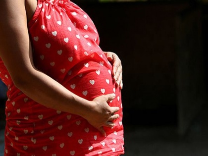 Bihar Aurangabad district minor became pregnant victim of lover's deception | बिहार के औरंगाबाद जिले में एक नाबालिग बनी बिन ब्याही मां, प्रेमी के धोखे की हुई शिकार