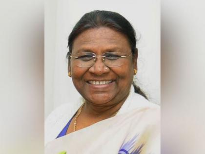 President Draupadi Murmu underwent eye surgery complained of cataract know latest health updates | राष्ट्रपति द्रौपदी मुर्मू के आंखों का हुआ ऑपरेशन, मोतियाबिंद की थी शिकायत, जानें ताजा हेल्थ अपडेट