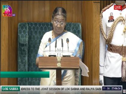 President Droupadi Murmu says in Parliament Session Today's India is changing its agriculture system watch live | President Droupadi Murmu Speech: किसान, विकास और अर्थव्यवस्था..., राष्ट्रपति द्रौपदी मुर्मू ने मोदी सरकार के कार्यकाल का किया जिक्र, अभिभाषण के दौरान गूंजी तालियां President Droupadi Murmu says in Parliament Session Today's India is changing its agriculture system watch live | President Droupadi Murmu Speech: किसान, विकास और अर्थव्यवस्था..., राष्ट्रपति द्रौपदी मुर्मू ने मोदी सरकार के कार्यकाल का किया जिक्र, अभिभाषण के दौरान गूंजी तालियां