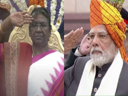 President Murmu seen Odisha silk saree while PM Modi was wearing multicolored Rajasthani turban 74th Republic Day 2023 see photo | 74वें गणतंत्र दिवस 2023: राष्ट्रपति मुर्मू दिखीं ओडिशा की सिल्क साड़ी में तो पीएम मोदी ने पहन रखी थी बहुरंगी राजस्थानी पगड़ी, देखें फोटो