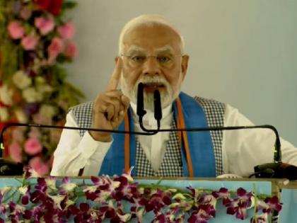 Prime Minister Narendra Modi gave Bihar gift of schemes worth more than 10 thousand crores in Siwan | 'कांग्रेस, RJD ने बिहार के स्वाभिमान को ठेस पहुंचाई...', सिवान में बोले पीएम मोदी