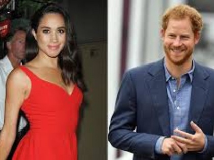 Britain's Prince Harry and his wife Megan will leave royal titles | शाही उपाधियां छोड़ेंगे ब्रिटेन के प्रिंस हैरी और उनकी पत्नी मेगन