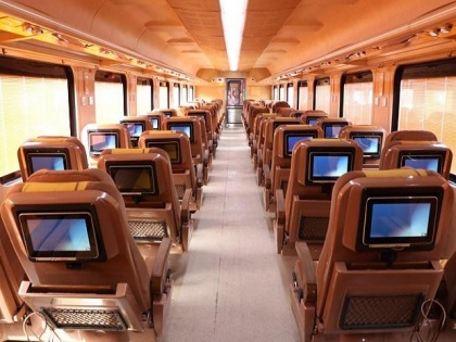 Maharashtra Nagpur Two pairs private trains run Mumbai indian Railways applications | नागपुर को दो जोड़ी प्राइवेट ट्रेनें, मुंबई के लिए चलेंगी, रेलवे ने मंगाए आवेदन, जानिए पूरा मामला