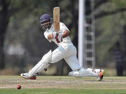 Priyank Panchal, Srikar Bharat shines with centuries, India A takes 200 runs lead vs England Lions | प्रियांक पांचाल का दोहरा शतक, श्रीकर भरत ने ठोके 142 रन, भारत-ए ने इंग्लैंड लायंस पर ली 200 रन की बढ़त