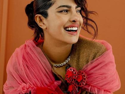 priyanka chopra wraps up text for you shoot after salon visit shares pic | प्रियंका चोपड़ा मचाएंगी धमाल, हॉलीवुड फिल्म ‘ टेक्स्ट फॉर यू’ की शूटिंग पूरी, शेयर किया पोस्ट