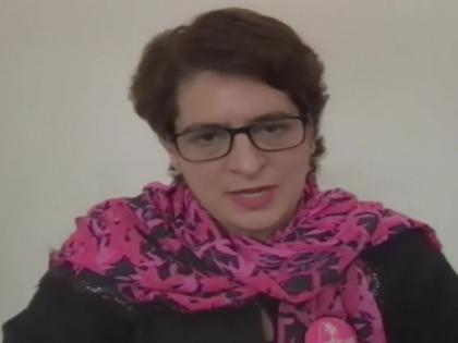 Uttar pradesh election 2022 congress first list of 125 candidate mother of Unnao rape victim gest ticket | यूपी चुनाव: उन्नाव रेप पीड़िता की मां को टिकट, प्रियंका गांधी ने जारी की कांग्रेस के 125 उम्मीदवारों की पहली लिस्ट Uttar pradesh election 2022 congress first list of 125 candidate mother of Unnao rape victim gest ticket | यूपी चुनाव: उन्नाव रेप पीड़िता की मां को टिकट, प्रियंका गांधी ने जारी की कांग्रेस के 125 उम्मीदवारों की पहली लिस्ट