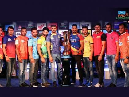 Pro Kabaddi League 2018 Schedule, Teams, Players List, Squad-all you need to Know | प्रो कबड्डी लीग 2018: 7 अक्टूबर से 5 जनवरी तक मचेगा धमाल, जानिए 12 टीमों में शामिल हैं कौन-कौन से खिलाड़ी Pro Kabaddi League 2018 Schedule, Teams, Players List, Squad-all you need to Know | प्रो कबड्डी लीग 2018: 7 अक्टूबर से 5 जनवरी तक मचेगा धमाल, जानिए 12 टीमों में शामिल हैं कौन-कौन से खिलाड़ी