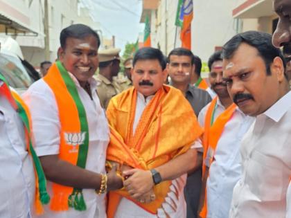 Puducherry AINRC-BJP coalition government Adi Dravidar Welfare Minister Saravanan Kumar resigns MLAs K Venkatesan, VP Ramalingam and RB Ashok Babu resign | एआईएनआरसी-भाजपा गठबंधन सरकारः आदि द्रविड़ कल्याण मंत्री सरवनन कुमार ने दिया त्यागपत्र, विधायक वेंकटेशन, रामलिंगम और अशोक बाबू ने दिया इस्तीफा