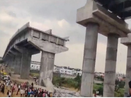 Gujarat Bridge Collapse CCTV Footage Shows Man Getting Crushed Under Massive Slab Of Concrete In Palanpur | Gujarat Bridge Collapse: पालनपुर में कंक्रीट के बड़े स्लैब के नीचे एक व्यक्ति कुचला, CCTV में कैद दर्दनाक हादसा