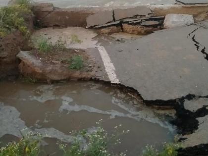 The series of collapse of bridges in Bihar is not stopping, one after the other, many have taken Jal Samadhi | बिहार में थमने का नाम नहीं ले रहा है पुलों के गिरने का सिलसिला, एक के बाद एक, कई ने ले ली जल समाधि