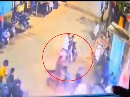 Pune Crime Former Corporator Vanraj Andekar Of Ajit Pawar murder | Vanraj Andekar Murder: अजीत पवार गुट के पूर्व पार्षद का मर्डर, 12 ने किया एकाएक हमला, सामने आई CCTV फुटेज Pune Crime Former Corporator Vanraj Andekar Of Ajit Pawar murder | Vanraj Andekar Murder: अजीत पवार गुट के पूर्व पार्षद का मर्डर, 12 ने किया एकाएक हमला, सामने आई CCTV फुटेज