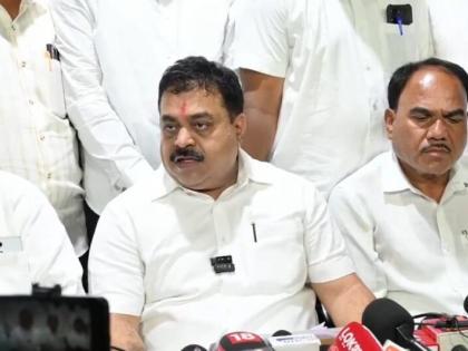 Shock Congress Pune former MLA Sanjay Jagtap joins BJP Congress President Harshvardhan Sapkal said BJP 'witch' stealing leaders | पुणे में कांग्रेस को झटका, बीजेपी में शामिल पूर्व विधायक संजय जगताप, कांग्रेस अध्यक्ष हर्षवर्धन सपकाल ने कहा- भाजपा 'डायन' है, नेताओं को चुरा रही Shock Congress Pune former MLA Sanjay Jagtap joins BJP Congress President Harshvardhan Sapkal said BJP 'witch' stealing leaders | पुणे में कांग्रेस को झटका, बीजेपी में शामिल पूर्व विधायक संजय जगताप, कांग्रेस अध्यक्ष हर्षवर्धन सपकाल ने कहा- भाजपा 'डायन' है, नेताओं को चुरा रही
