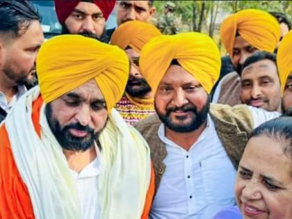 Punjab Local Body Election Results 2,838 constituencies 22 Zila Parishad 347 areas 153 Panchayat Samitis in Punjab AAP won in 63 and 54 percent, see who won | Punjab Local Body Election Results: पंजाब में 22 जिला परिषद के 347 क्षेत्र और 153 पंचायत समिति के 2,838 क्षेत्रों में चुनाव, आप ने 63 और 54 फीसदी में विजय पताका लहराई, देखिए कौन जीता? Punjab Local Body Election Results 2,838 constituencies 22 Zila Parishad 347 areas 153 Panchayat Samitis in Punjab AAP won in 63 and 54 percent, see who won | Punjab Local Body Election Results: पंजाब में 22 जिला परिषद के 347 क्षेत्र और 153 पंचायत समिति के 2,838 क्षेत्रों में चुनाव, आप ने 63 और 54 फीसदी में विजय पताका लहराई, देखिए कौन जीता?