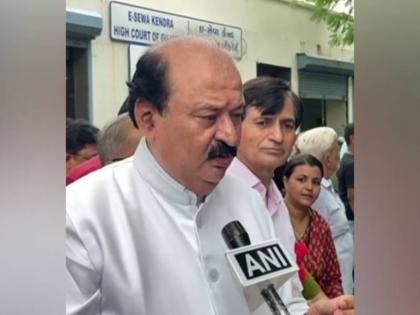 Complainant BJP MLA Purnesh Modi comments on SC relief to Rahul Gandhi | राहुल गांधी को सुप्रीम कोर्ट से राहत मिलने पर शिकायतकर्ता भाजपा विधायक ने कहा- 'हम अपनी कानूनी लड़ाई जारी रखेंगे'