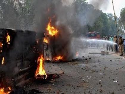 Purnia SP Dayashankar on Monday removed the station house officer of Baisi police station | पूर्णिया कांड: गांव में बढ़ते तनाव को देखते हुए एसपी ने की बड़ी कार्रवाई, एसएचओ को किया निलंबित, जानें पूरा मामला Purnia SP Dayashankar on Monday removed the station house officer of Baisi police station | पूर्णिया कांड: गांव में बढ़ते तनाव को देखते हुए एसपी ने की बड़ी कार्रवाई, एसएचओ को किया निलंबित, जानें पूरा मामला