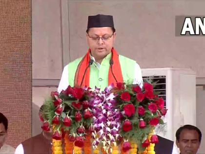 Pushkar singh dhami oath taking ceremony Chief Minister Uttarakhand Dehradun pm narendra modi 8 minister Satpal Maharaj Ganesh Joshi oath ministers  | उत्तराखंडः पुष्कर सिंह धामी ने मुख्यमंत्री पद की शपथ ली, पीएम मोदी सहित कई राज्य के सीएम मौजूद, 8 मंत्री भी लिए शपथ