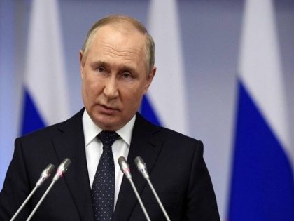 Putin denounces 'inhuman terrorist attack' at Russian school says Kremlin | रूसी स्कूल में हुए आतंकी हमले को राष्ट्रपति व्लादिमीर पुतिन ने बताया अमानवीय: क्रेमलिन