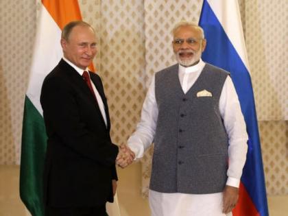 President Vladimir Putin praised Prime Minister Narendra Modi's 'India-first' policy 'Make in India' initiative expressed Russia's willingness establish manufacturing | Make in India: रूसी राष्ट्रपति व्लादीमीर पुतिन की तारीफ से साबित हुआ ‘मेक इन इंडिया’ का महत्व