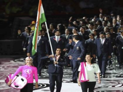 commonwealth games 2018 opening ceremony live updates gold coast australia | CWG Opening Ceremony: गोल्ड कोस्ट में दिखी भारत की शान, पीवी सिंधु बनीं ध्वजवाहक